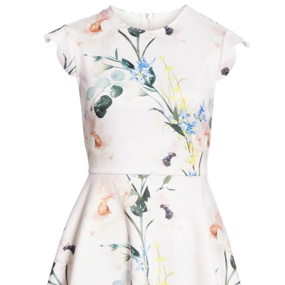 Look like Barbie with your very own Ted Baker London floral pink dress! - Picture 4 of 4